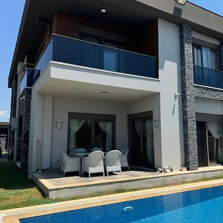 Villa Misafirlerin Favorisi Naz *